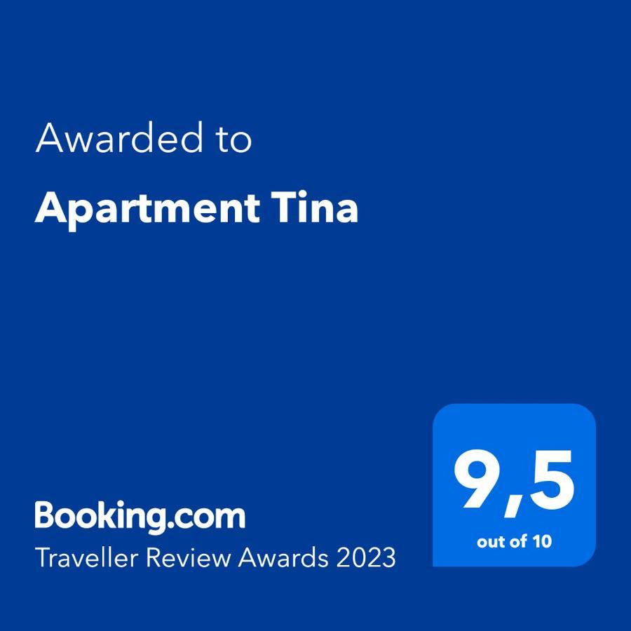 Apartment Tina Pula Exterior photo